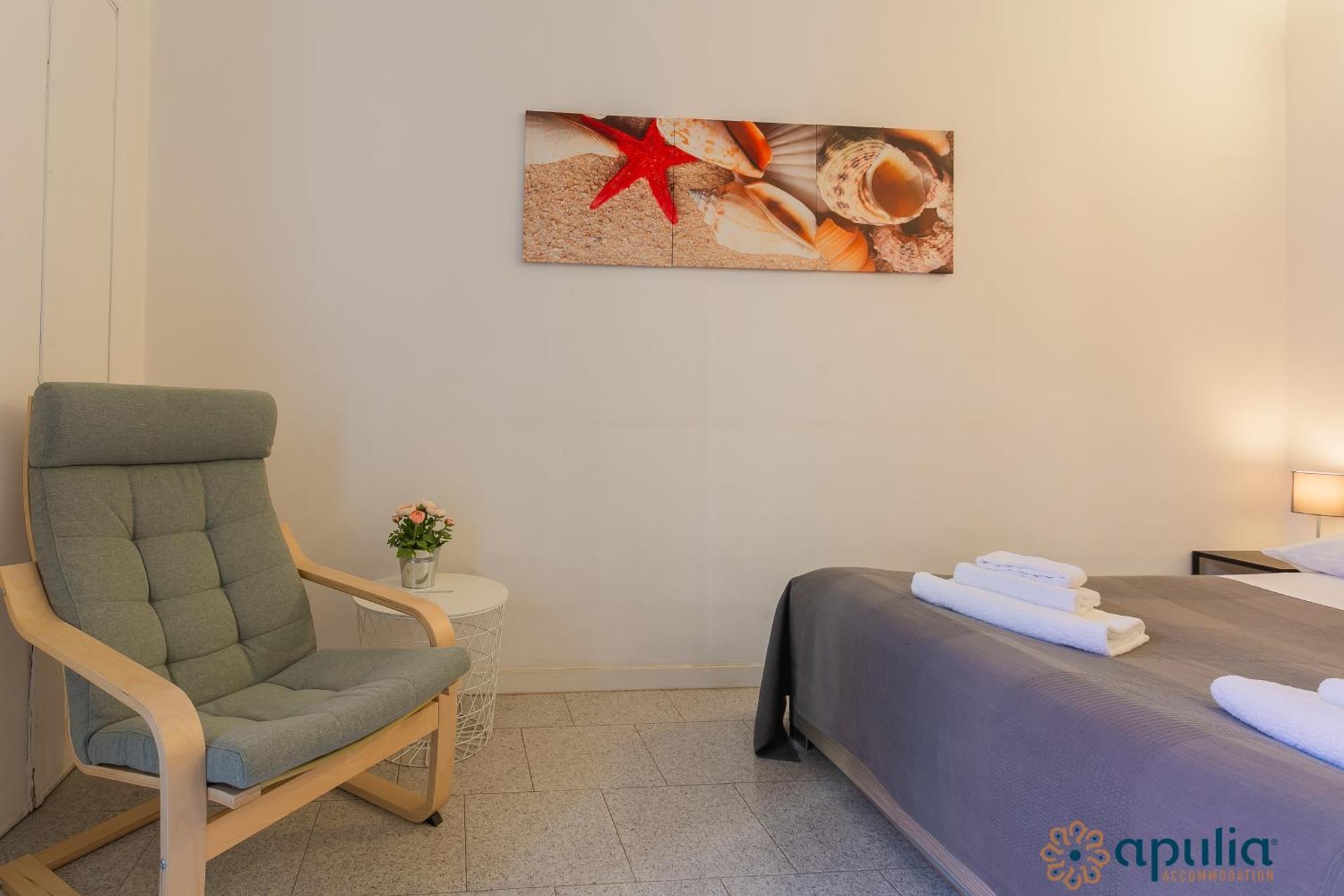 Suite Bonazzi By Apulia Accommodation Bari Exterior foto